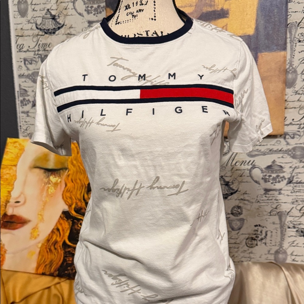 Tommy Hilfiger Women's White and Red Logo Tee